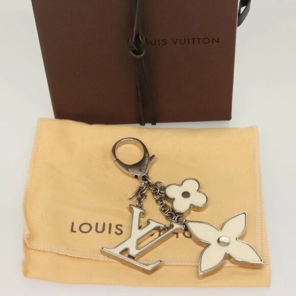LOUIS VUITTON Bijoux Sac Fleur De Epie Key Holder White M65085 LV Auth mr1488 - Picture 9 of 9
